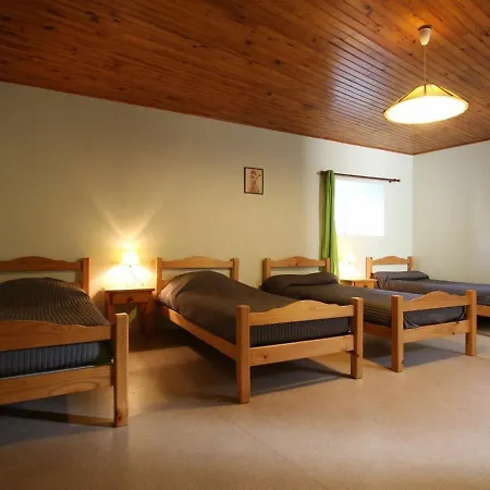 度假居 Ancien Presbytere Avec 3 Au Pied D'une Forteresse Medievale - Fr-1-582-113 *